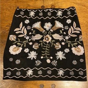 Francesca’s Suede Embroidered Skirt NWT